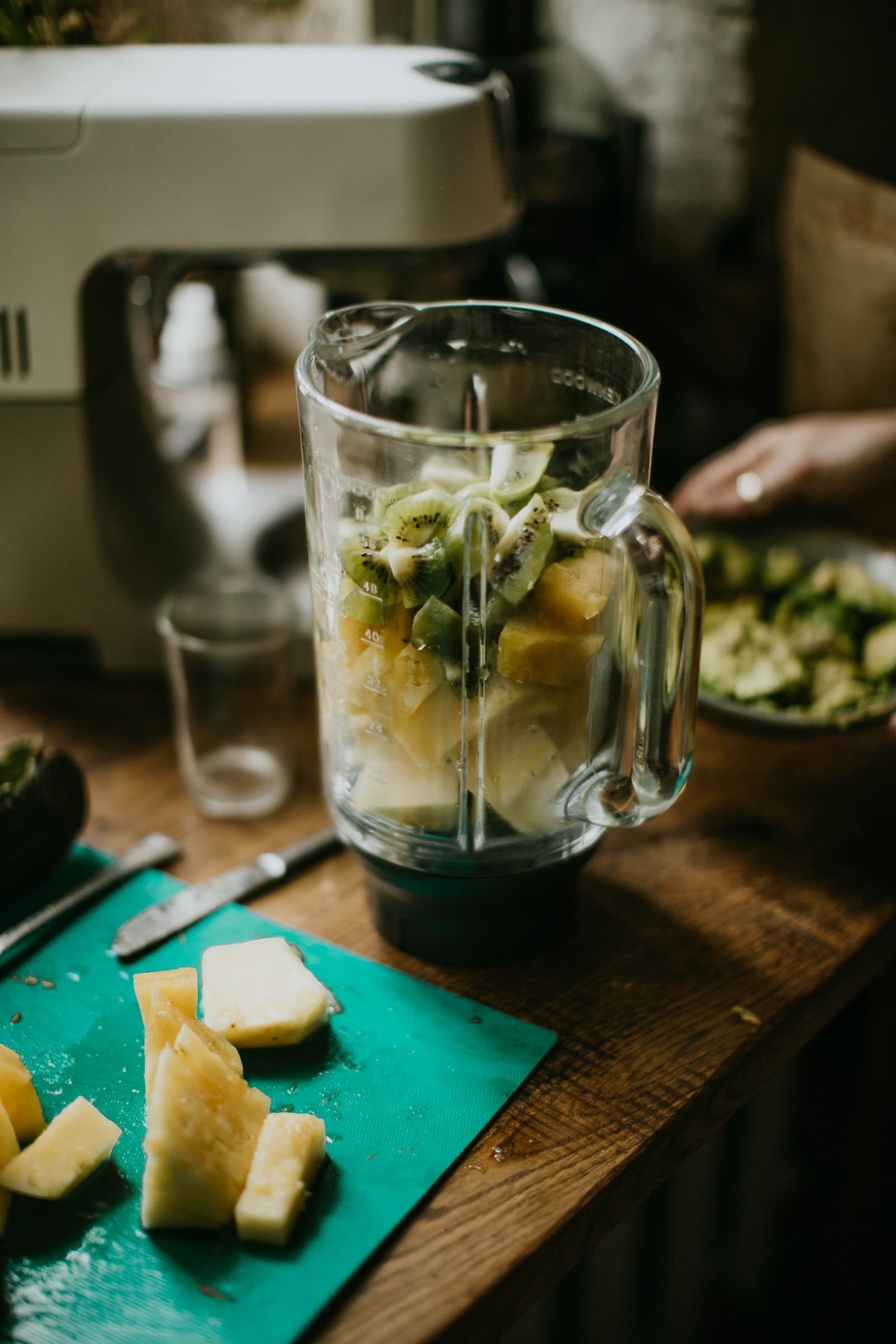 7 Quiet Blenders for Smoothies Before Everyone Wakes
