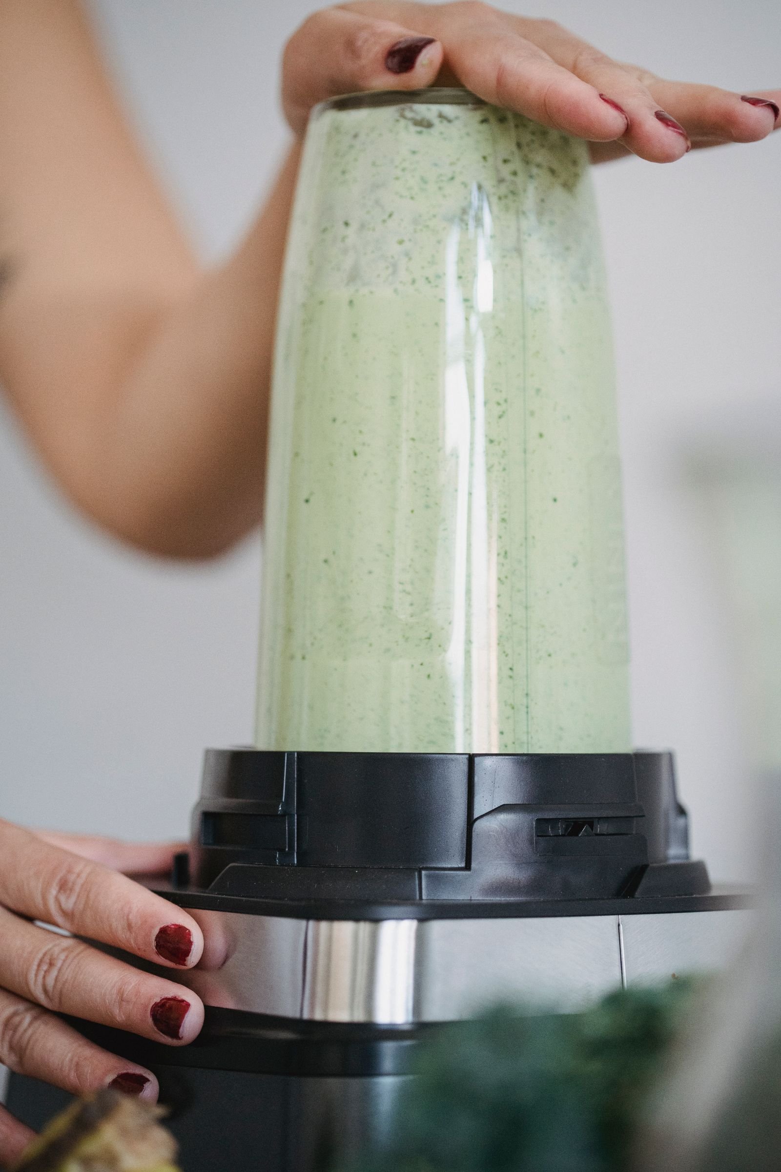 Magic Bullet Blender: 5 Things to Know Before Buying